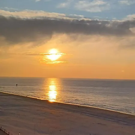 Orange Seaview * Ostend